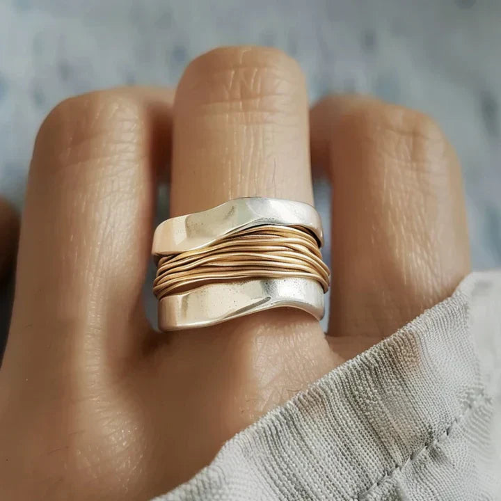 Zilveren Ring met Gouden Accenten Elegante Stijl - Velinix
