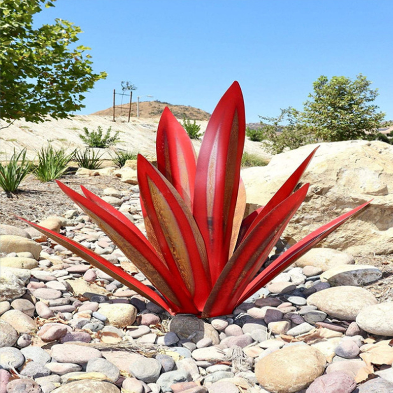 IJzeren Buitenbeeldhouwwerk Agave Plant - Handgemaakt Rustiek Design voor Tuin en Binnen