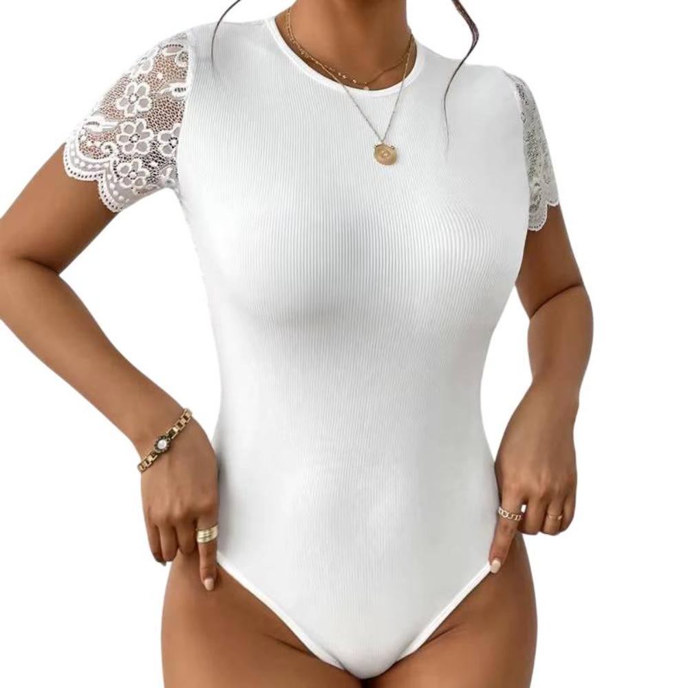 Vrouwelijke Bodysuit Korte Mouw Zwart of Wit Kanten Thong