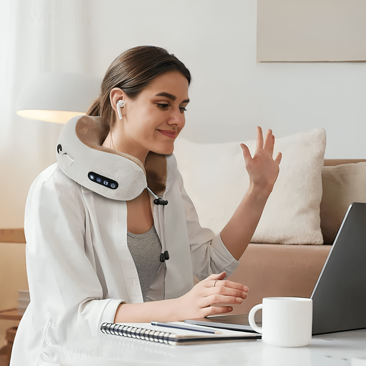 NeckNap - Elektrisch nekmassagekussen met verwarming en traagschuim voor op reis 3
