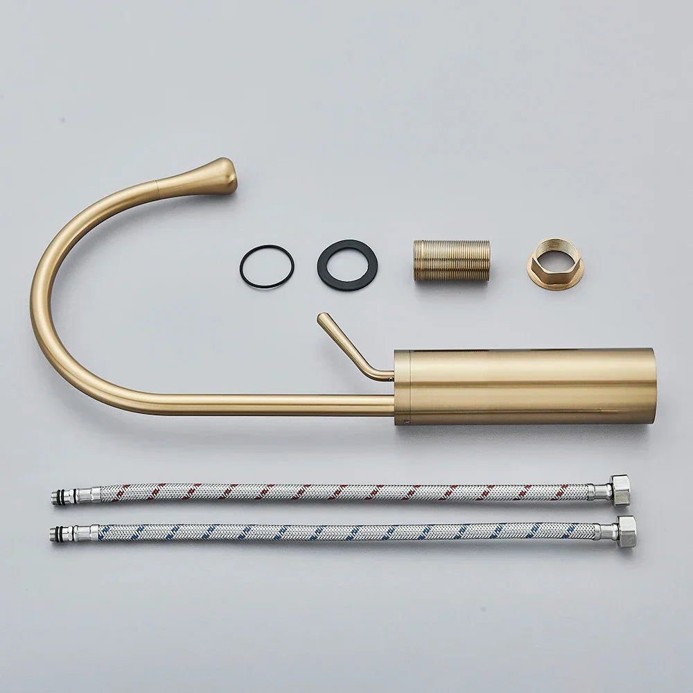 Mengkraan voor Wastafel Warm en Koud Met Brass Aansluiting