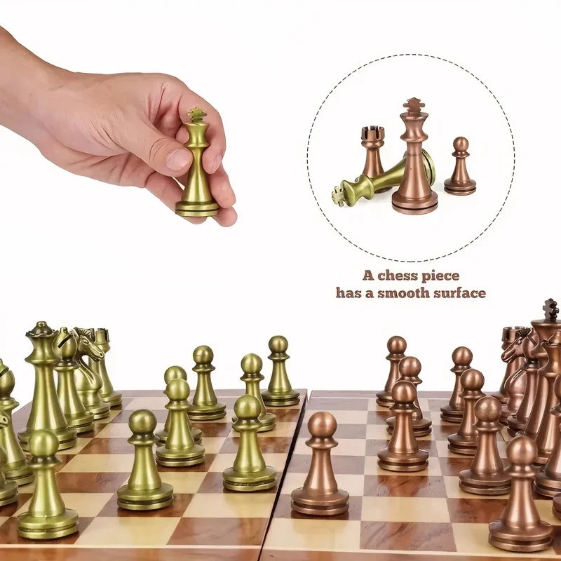 Houten Schaakspel 30 cm Opvouwbare Set met Bronzen Stukken