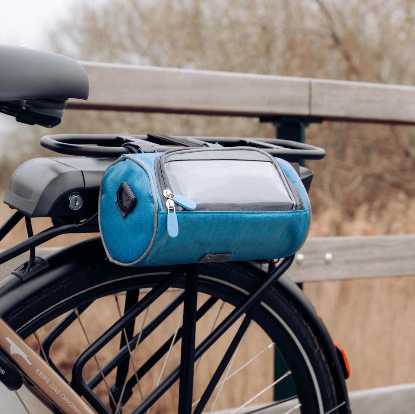 Velora™ – Waterdichte Fietstas met Touchscreen voor Veilig Navigeren 8