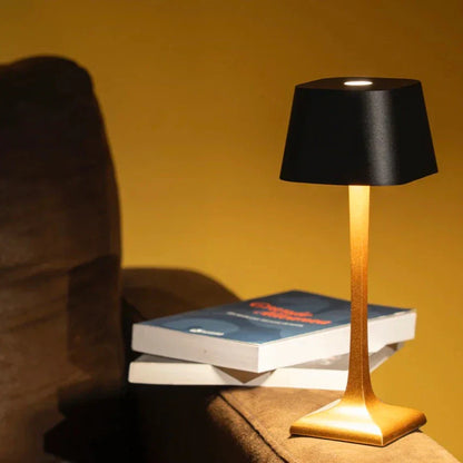 Tafellamp Dimbaar LED Met Touchbediening Modern Design