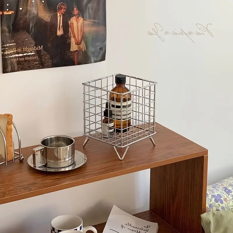 Eenvoudige Opbergkast met Grid Shelf Design voor Thuis