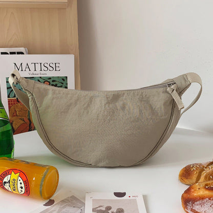 LunaTote – Slanke Gebogen Schoudertas – Stijlvol & Functioneel