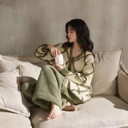 Zachte Fleece Pyjama voor Dames met Geruit Vest