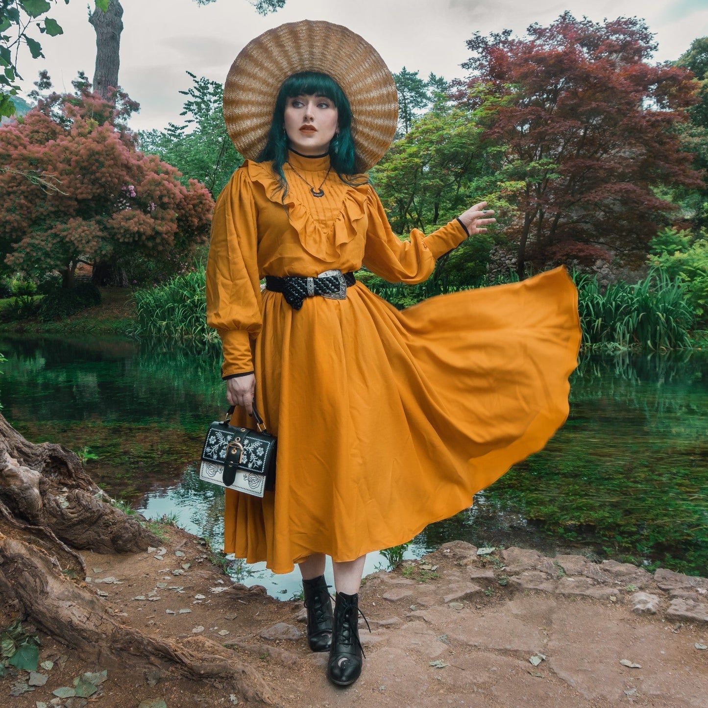 Crossbody Tas Bloemen Borduurwerk Leer Kleurrijk