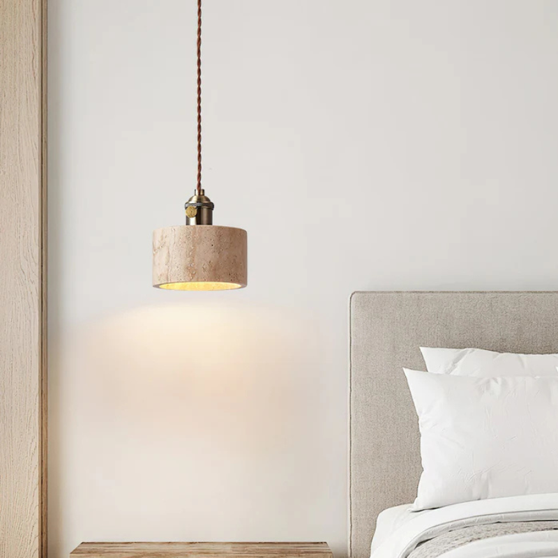 Gele Travertijn Hanglamp met Gouden Details