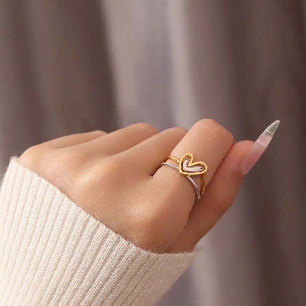 Vrouwelijke Zilveren Selflove Ring met Hart