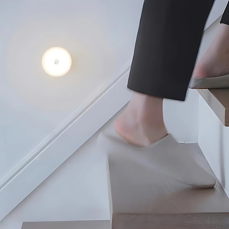 LED Nachtlampje Bewegingsgestuurd USB Oplaadbaar Slim Design