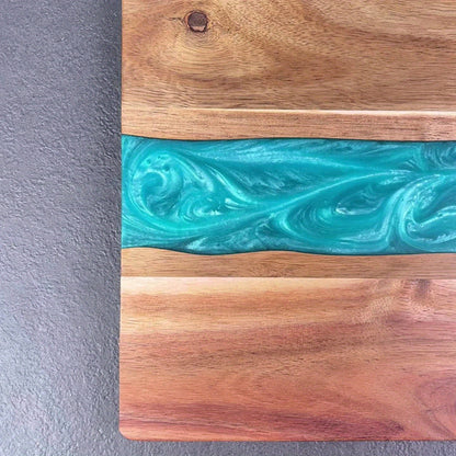 Acaciahouten Snijplank met Hars Rivier voor Kaas en Charcuterie