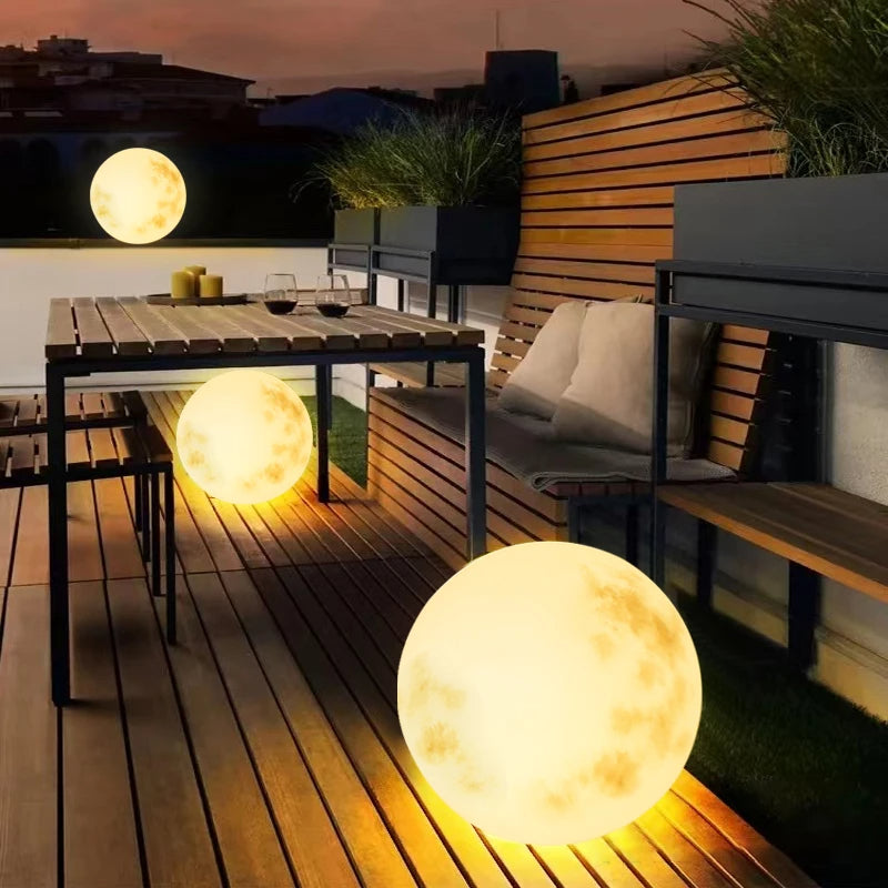 Maanvormige Tuinlamp Zilveren LED Verlichting