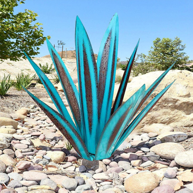 IJzeren Buitenbeeldhouwwerk Agave Plant - Handgemaakt Rustiek Design voor Tuin en Binnen