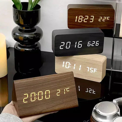 Wekkerradio met LED Display en Spraakbesturing - Velinix