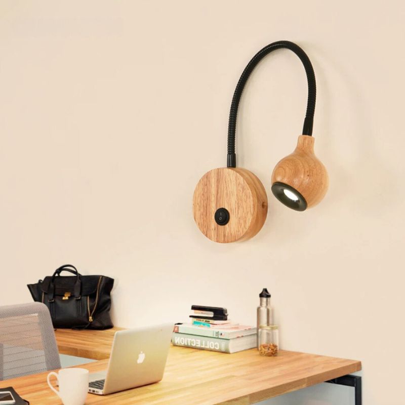 LED Wandlamp van Hout met Dimbare Verlichting