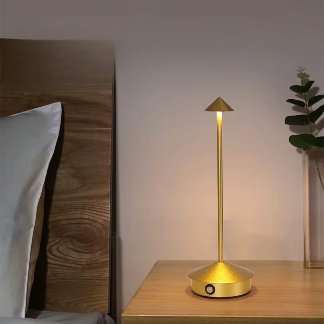Draadloze Dimbare LED Tafellamp – Waterdicht & Oplaadbaar 2