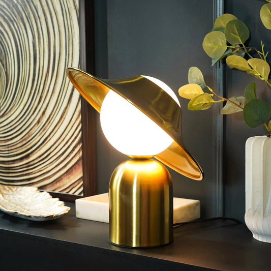 Gouden Metalen Tafellamp Luxe Decoratieve Lamp - Velinix