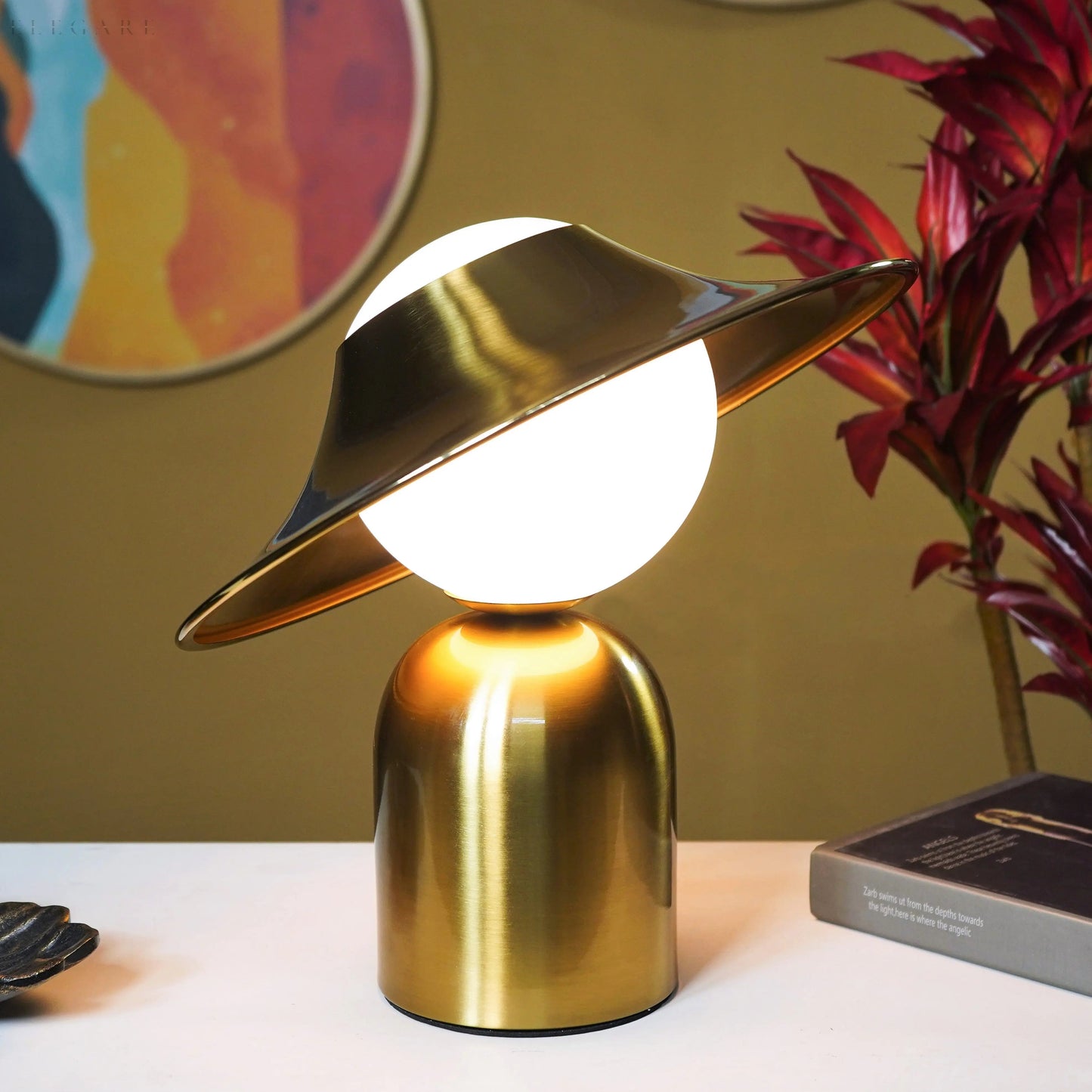 Gouden Metalen Tafellamp Luxe Decoratieve Lamp