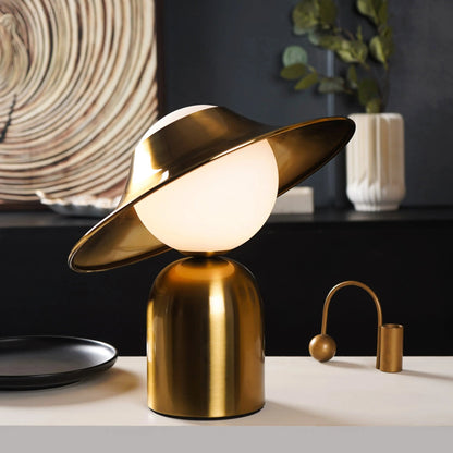 Gouden Metalen Tafellamp Luxe Decoratieve Lamp
