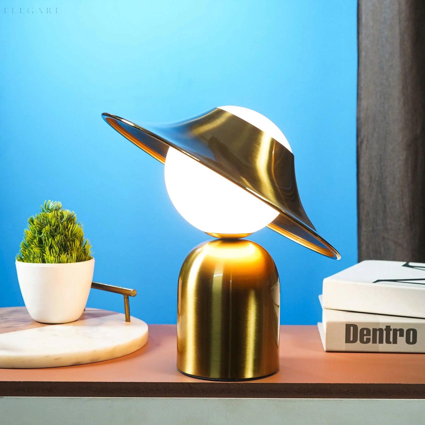 Gouden Metalen Tafellamp Luxe Decoratieve Lamp