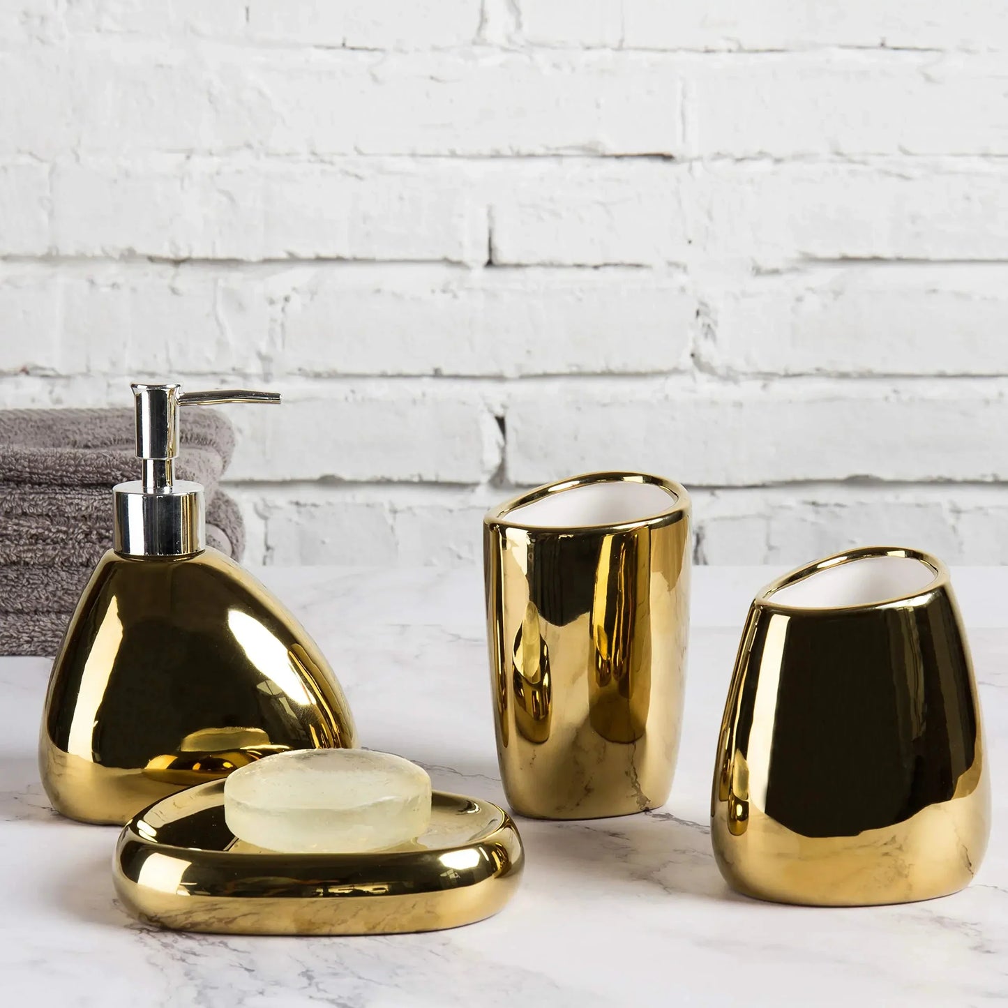 Badkamer Accessoireset 4-Delig Luxe Design - Velinix
