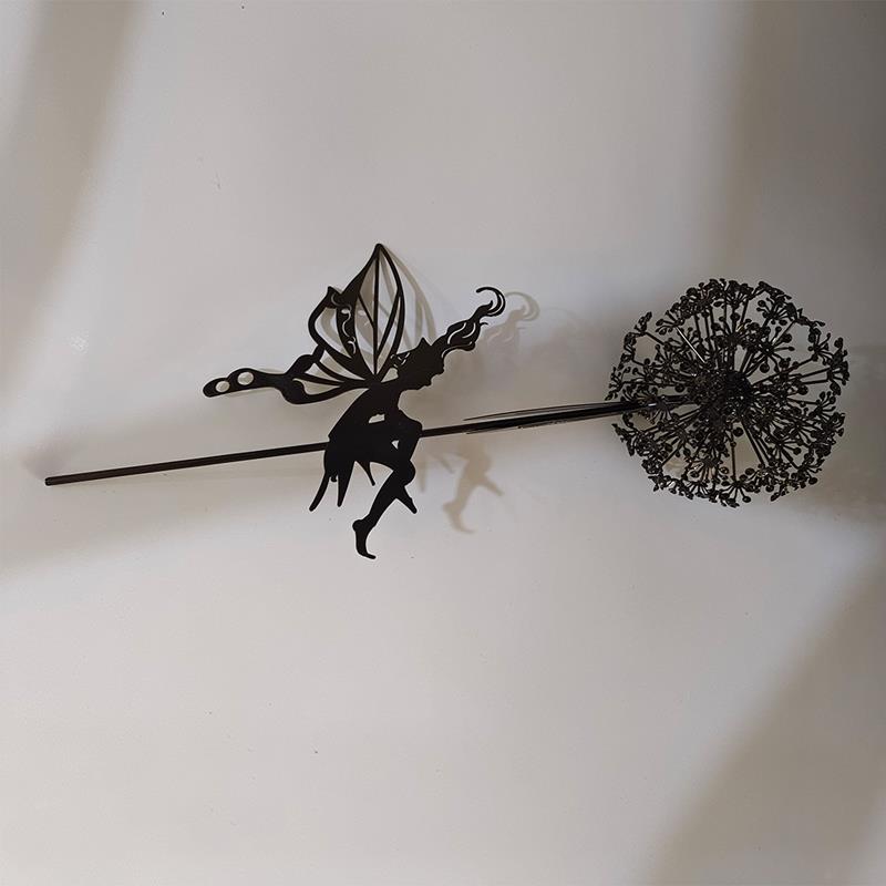 Tuinsculptuur Feeën en Paardenbloemen Figuur