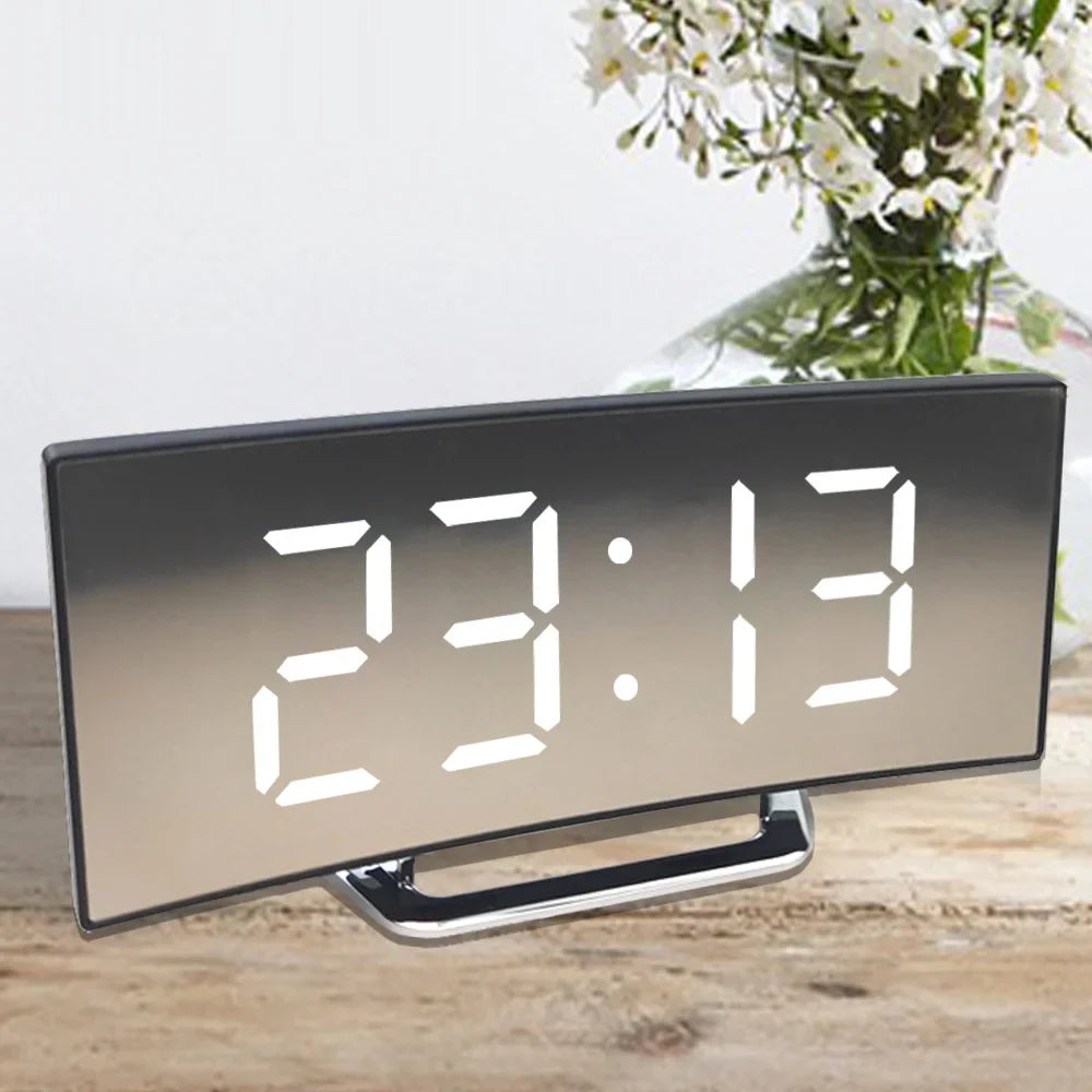 Slimme Wekker met Temperatuurweergave en USB Aansluiting