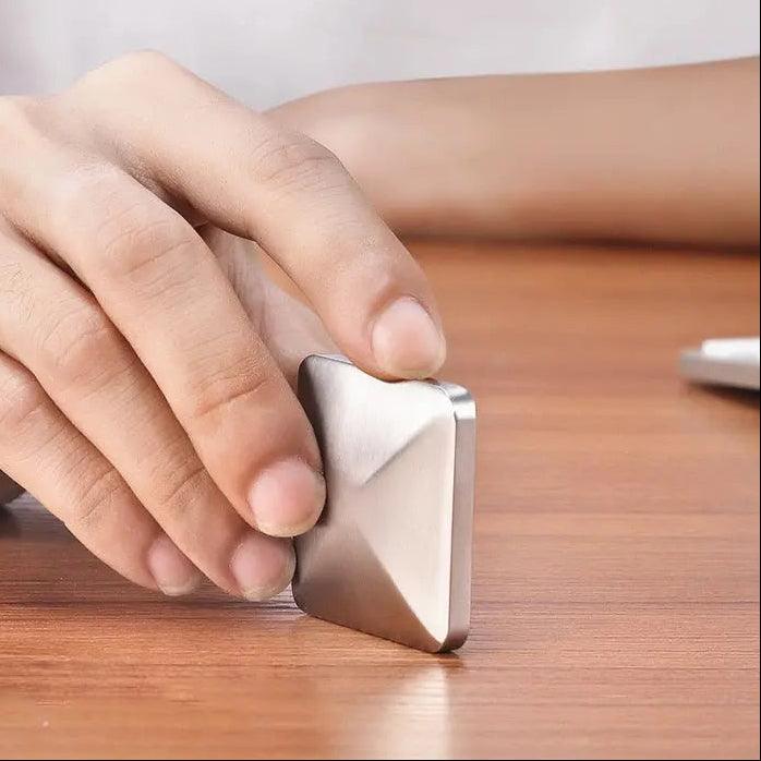 Fidget Spinner Metaal met Klikgeluid en Soepele Draaiing - Velinix