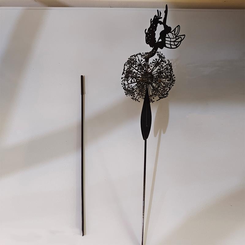 Tuinsculptuur Feeën en Paardenbloemen Figuur