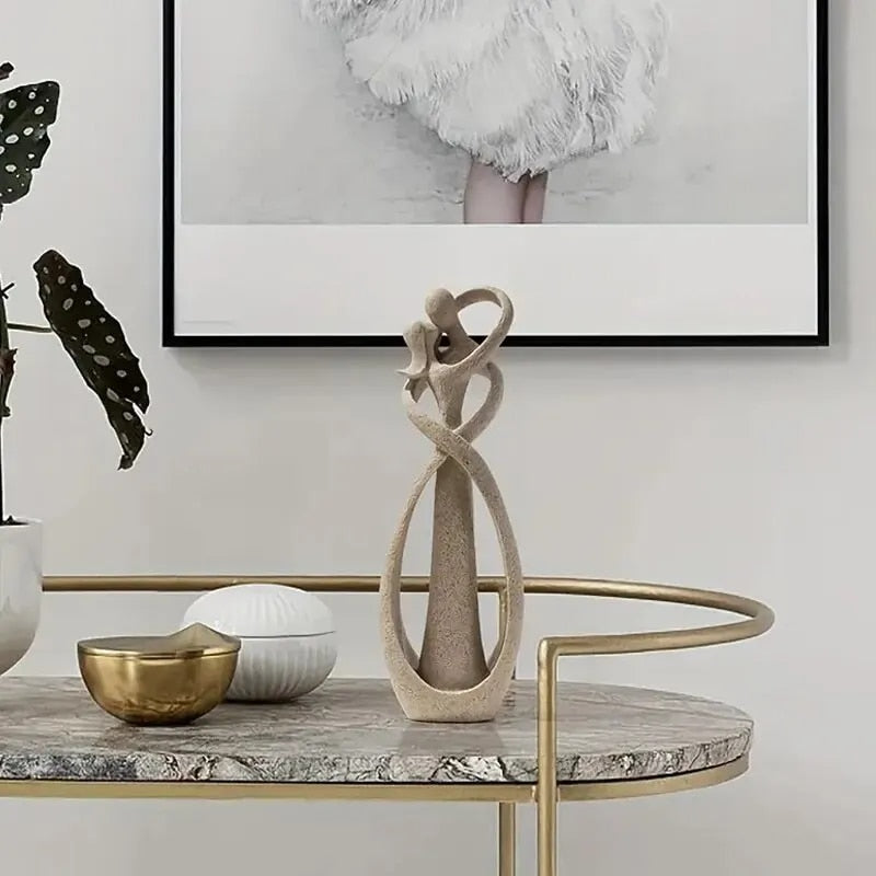 Romantische Hars Sculptuur Liefdessymbool Modern Design