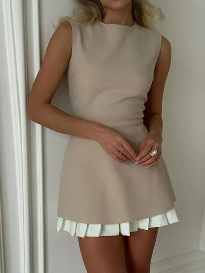 Loraine™ – Dames Jurk met Plissé Ruffle en A-Lijn Pasvorm in Zwart & Beige