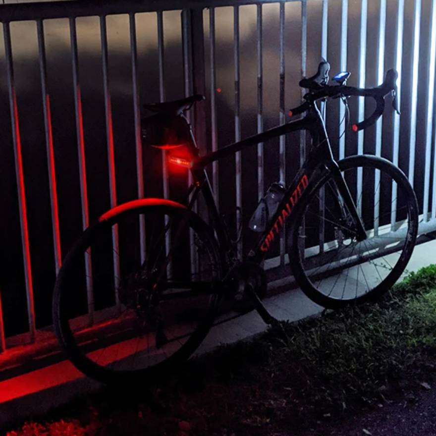 Lumaride™ – Premium Oplaadbare Fietsverlichting voor Race & MTB