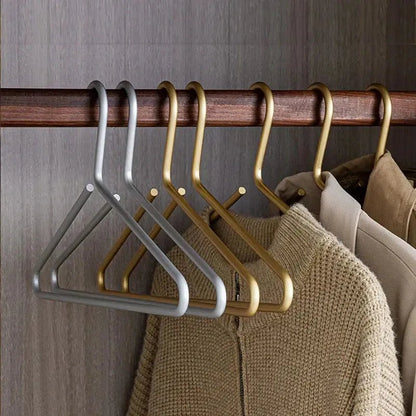 Stevige Kledinghangers Set van 5 - Anti-Slip Matte Hangers voor Kledingkast