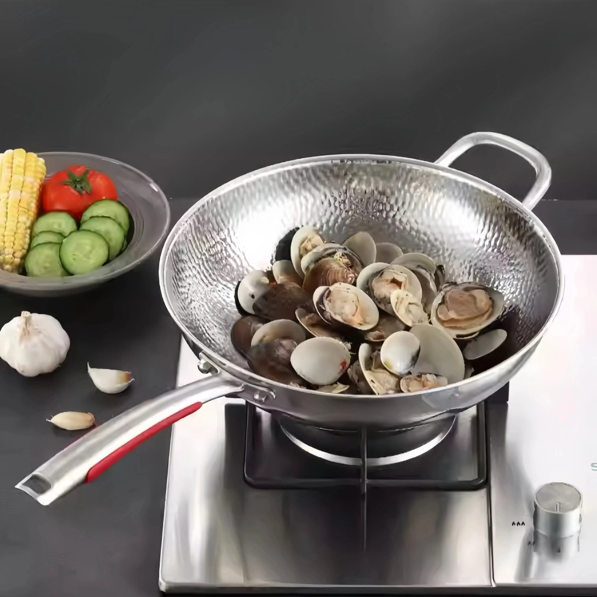 RVS Wokpan met Deksel - Stevige Handgreep en Snelle Verhitting