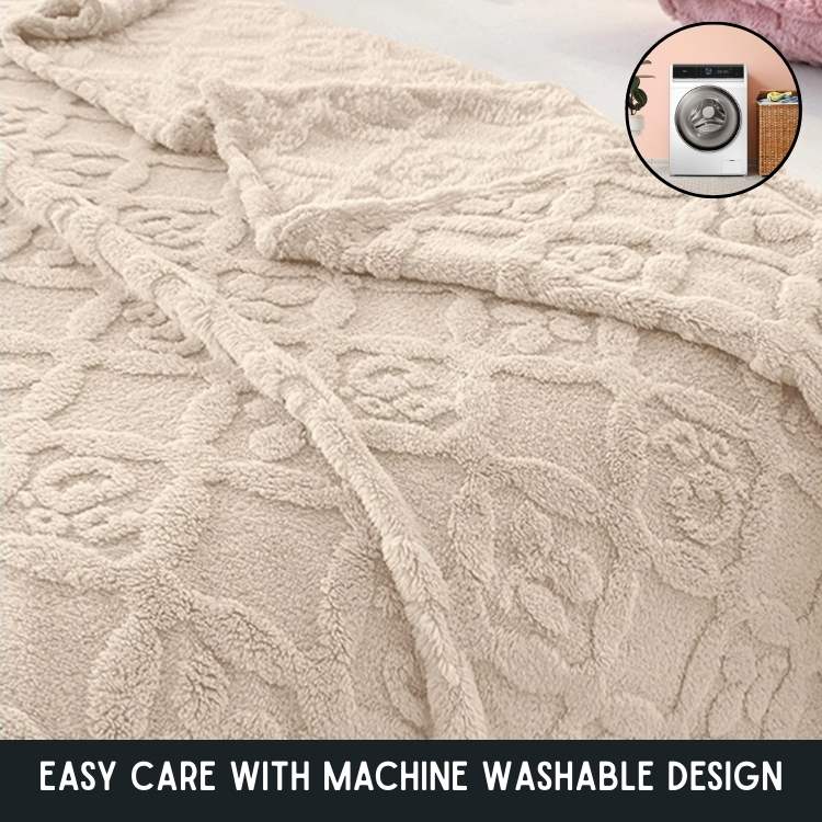 Marcherelle™ – Luxe en comfortabele 3D geborduurde deken met bladpatronen 2