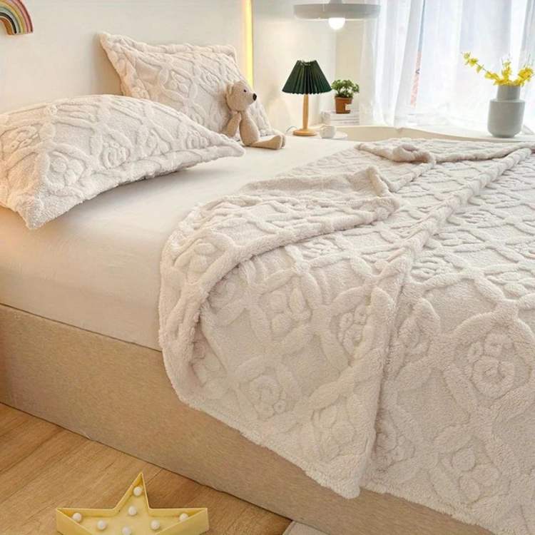 Marcherelle™ – Luxe en comfortabele 3D geborduurde deken met bladpatronen 5