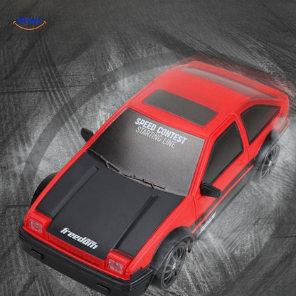 Marcherelle™ – Snelle 4WD RC-auto met snel- en nauwkeurig opladen 8