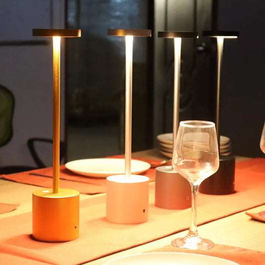 LED Tafellamp Oplaadbaar Dimbaar Modern Design voor Thuis en Kantoor - Velinix
