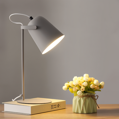 Moderne Roterende Tafellamp Met Oogvriendelijk Licht 11