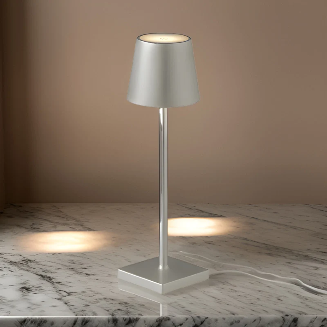 Oplaadbare LED Tafellamp Met Touch Dimbare Warm Wit Licht 4