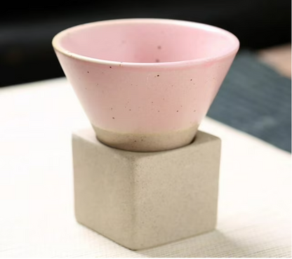 Eenvoudige Koffiekan met Aards Design voor Mindful Momenten