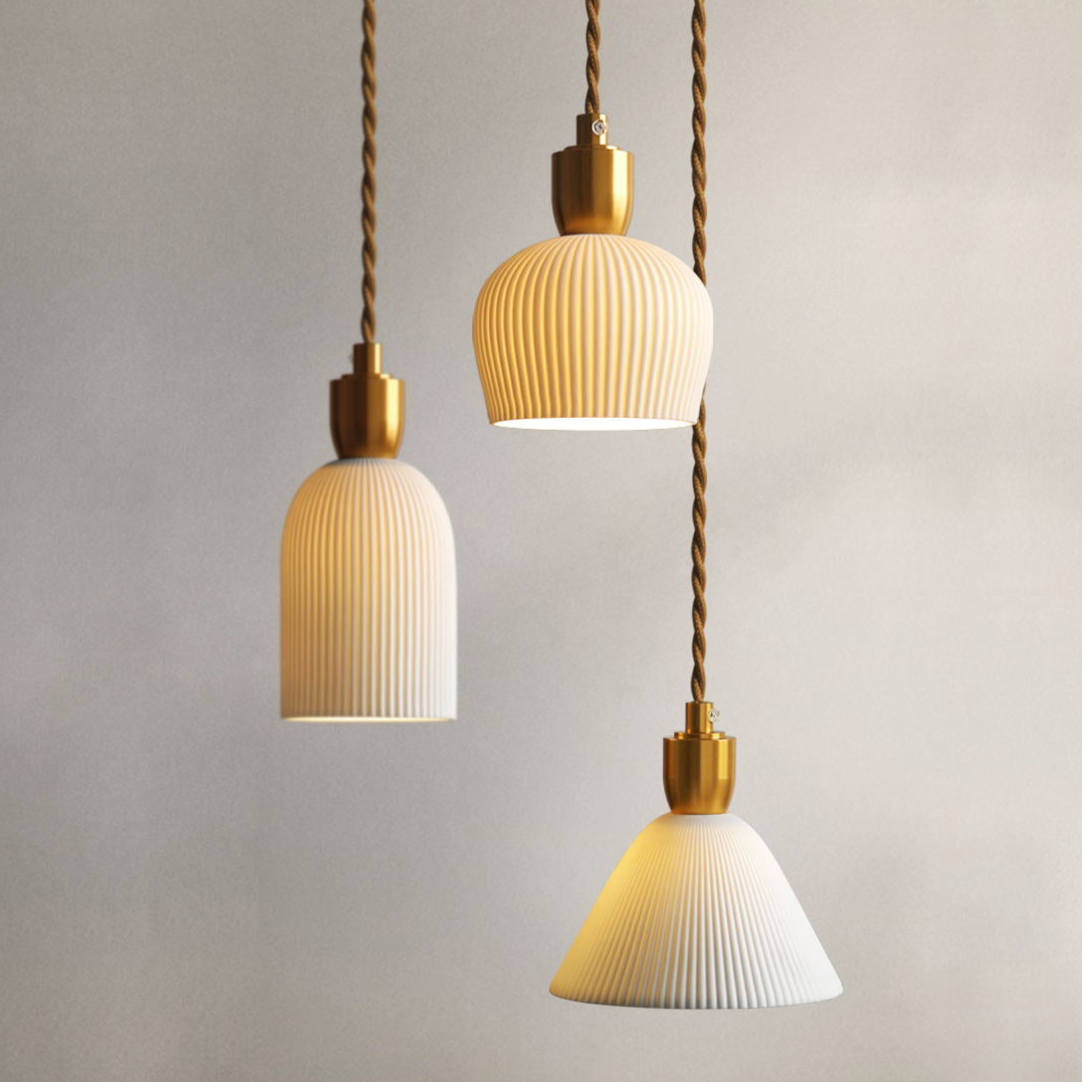 Keramische Hanglamp Plissé Design Met Messingdetails
