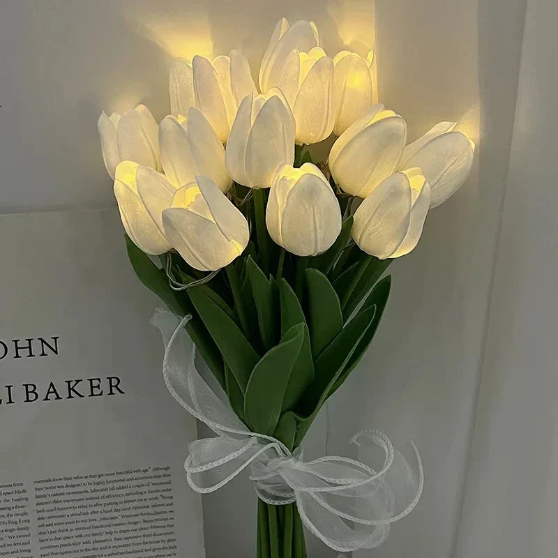 Tulpen Nachtlamp LED Draagbaar Warm Wit Licht Decoratie - Velinix