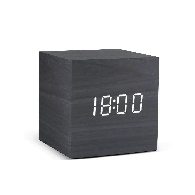 Houten LED Alarmklok met Temperatuurweergave en Digitaal Display