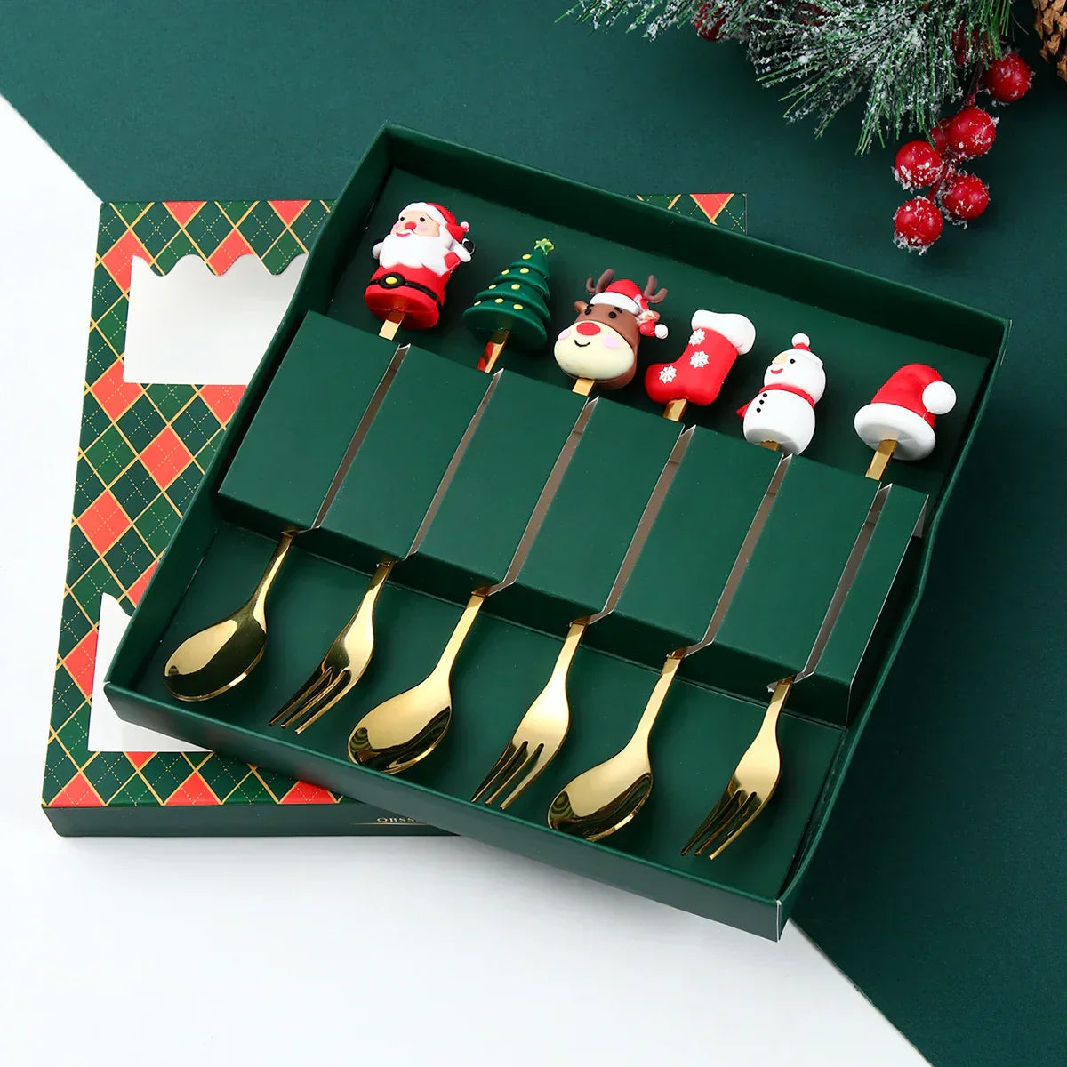 Kerstbestekset Goud met Kerstman Design Luxe Lepel en Vork
