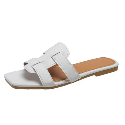 Zachte Latex Sandalen met Open Vamp Design