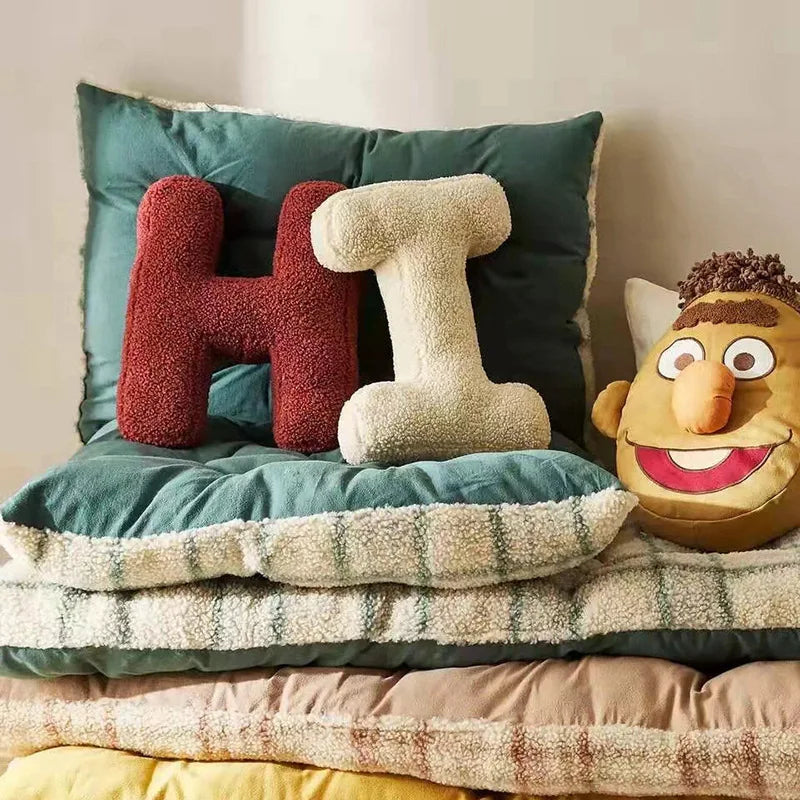 Pluche Alfabet Kussen voor Bank en Bed