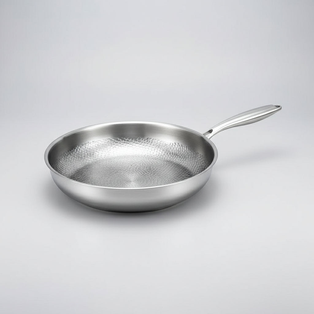 Titanium | Gehämmerte Bratpfanne mit Antihaftbeschichtung | Induktionskompatibel für müheloses Kochen 9