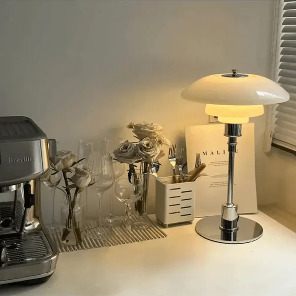 Tøve - Deense Designer Tafellamp | Scandinavische Tafellamp met Warm LED Licht 0